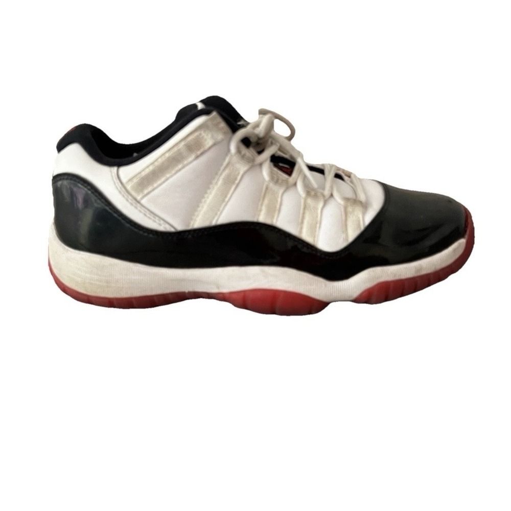 Air Jordan 11 Retro Low GS Concord Bred Size 5Y White Red 528896-160